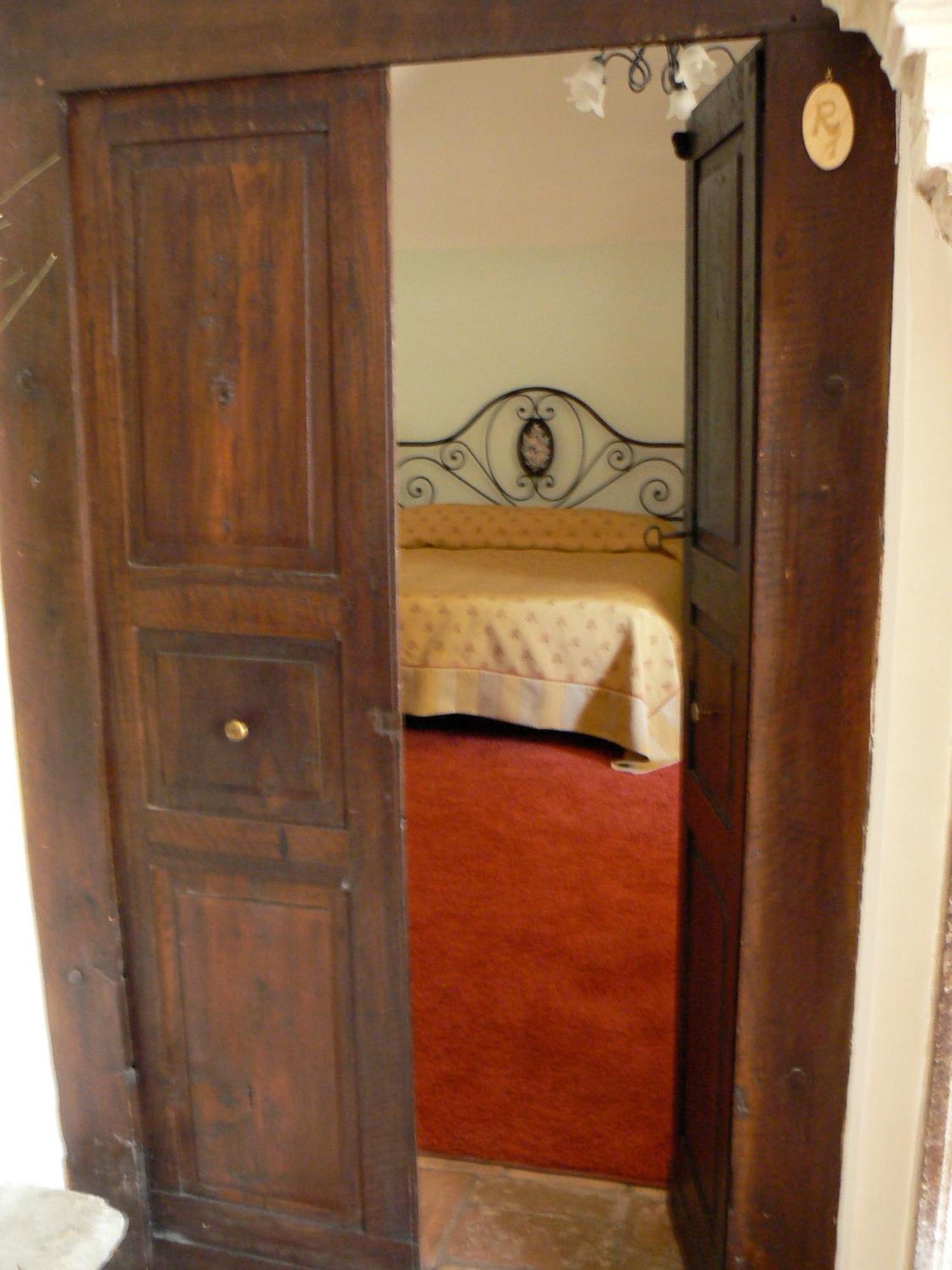 Residence Il Palazzo Santo Stefano Di Sessanio Exterior foto